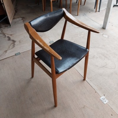 중고 목재팔걸이의자-40EA